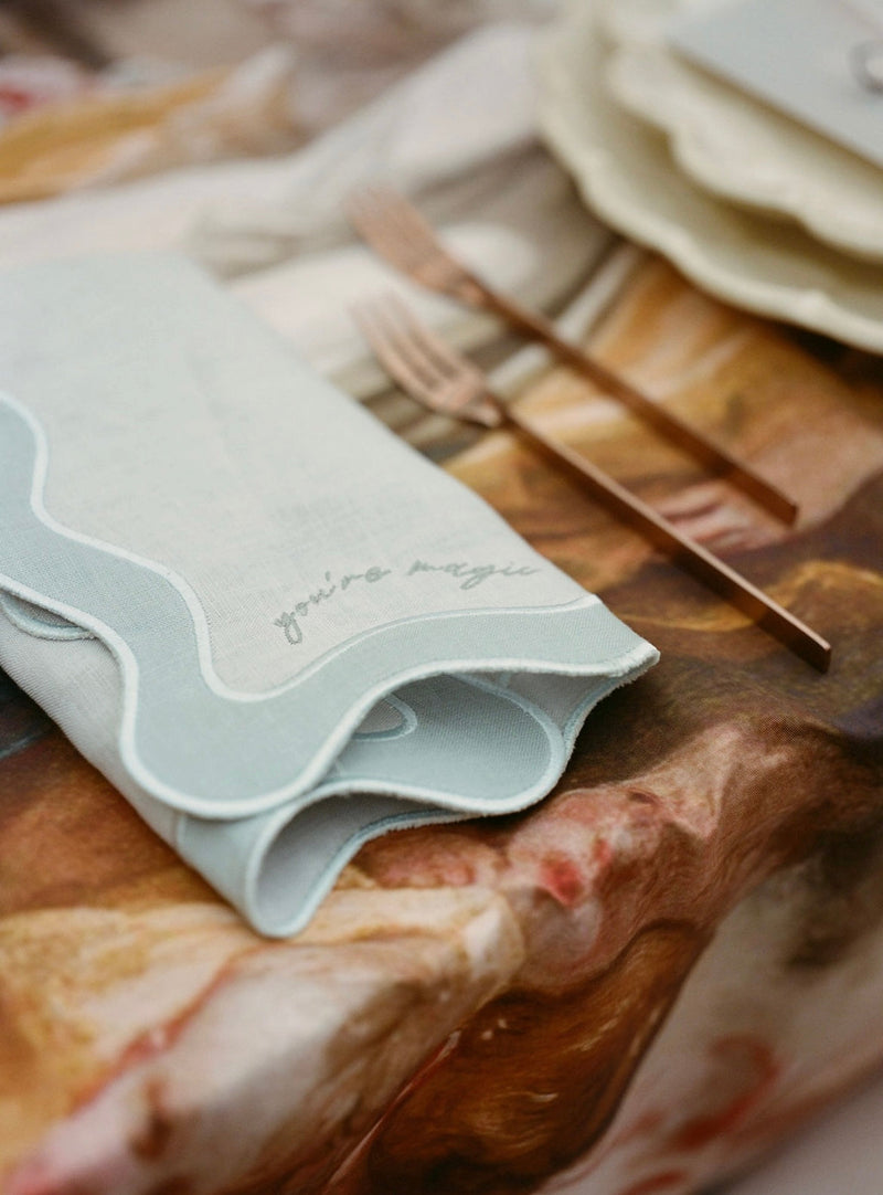 Scalloped Linen Napkin - Set of 4